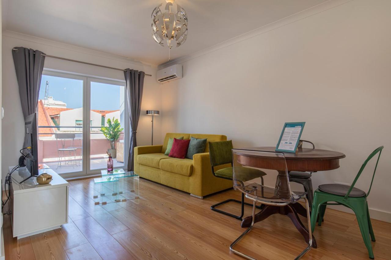 Lovelystay - Sunny 1Bdr Apartment W/Terrace Лиссабон Экстерьер фото
