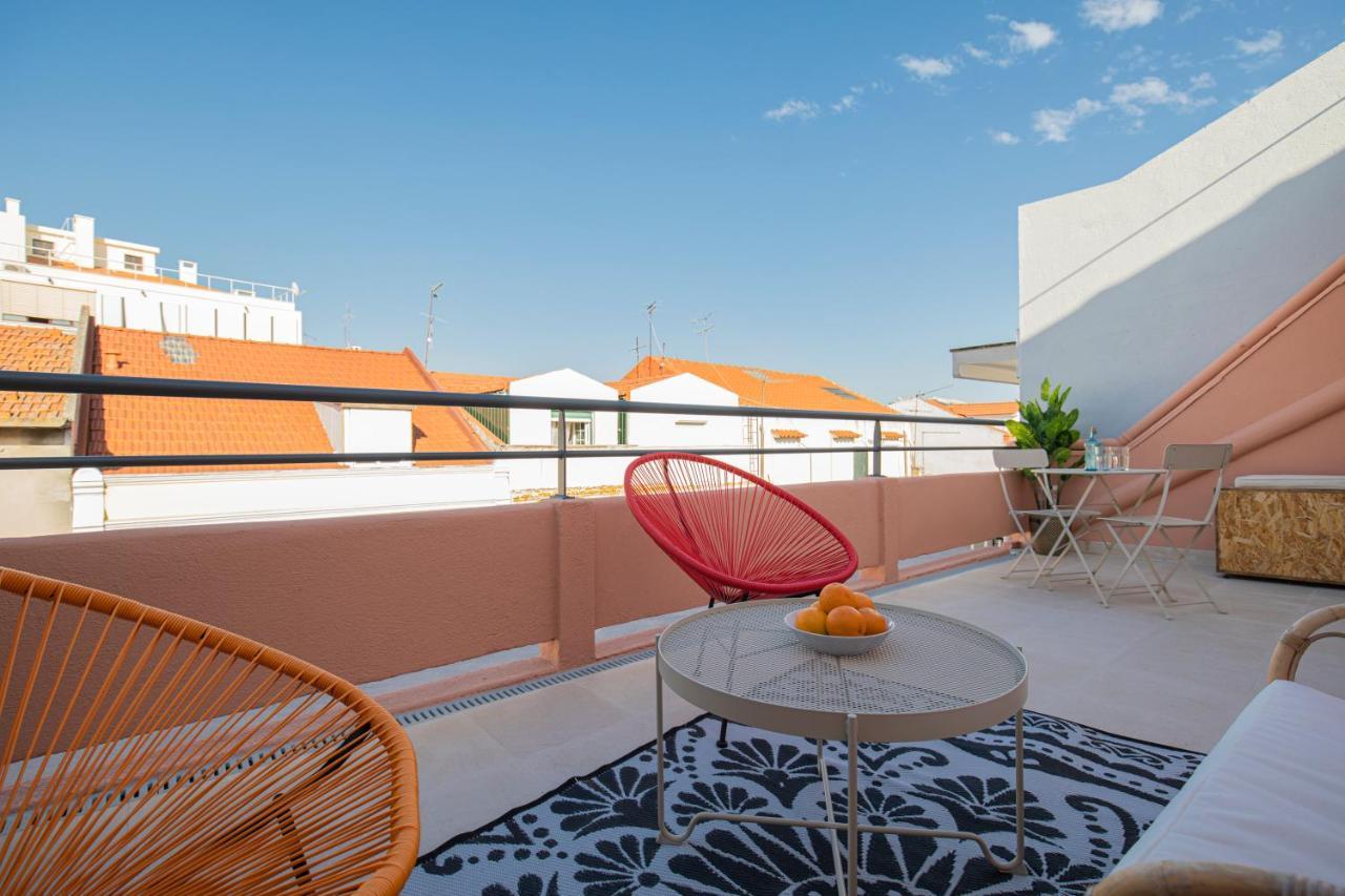 Lovelystay - Sunny 1Bdr Apartment W/Terrace Лиссабон Экстерьер фото