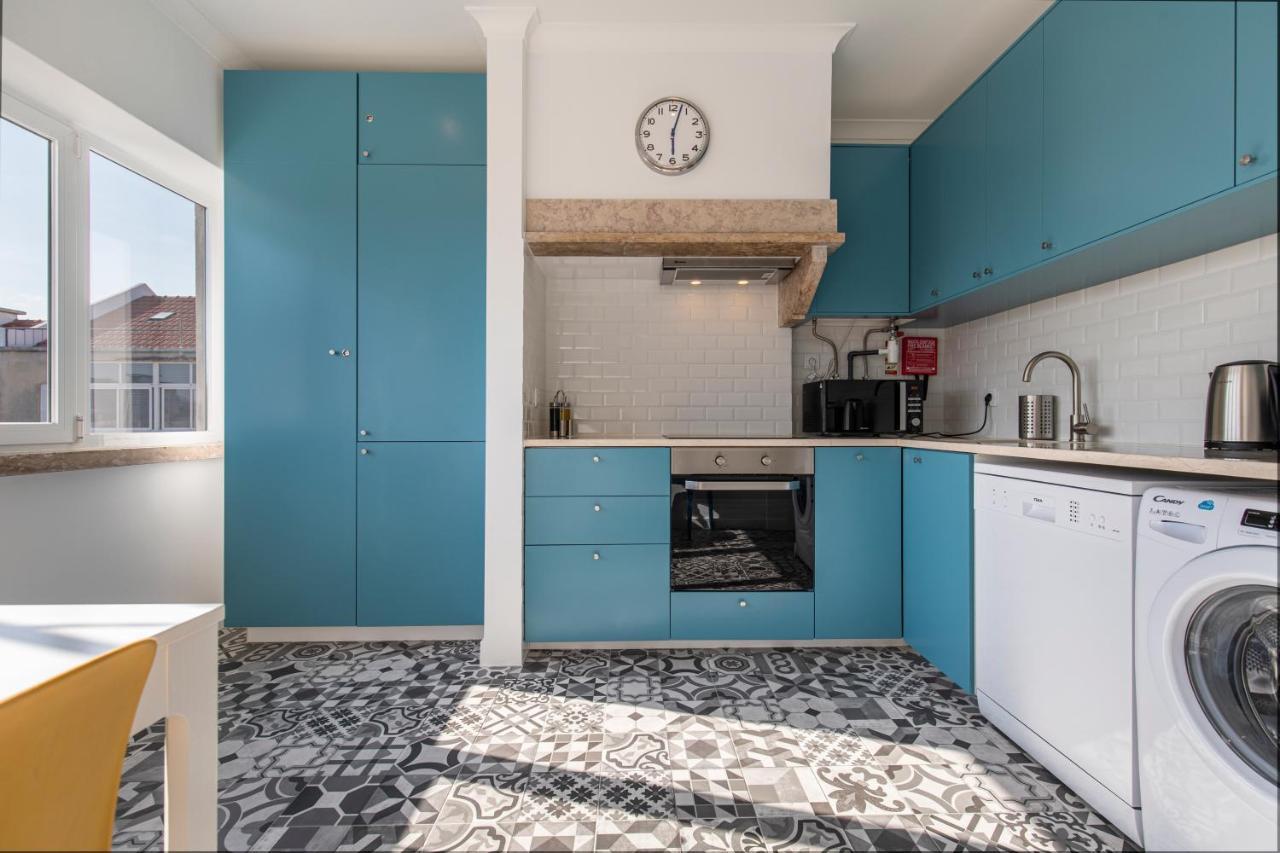 Lovelystay - Sunny 1Bdr Apartment W/Terrace Лиссабон Экстерьер фото