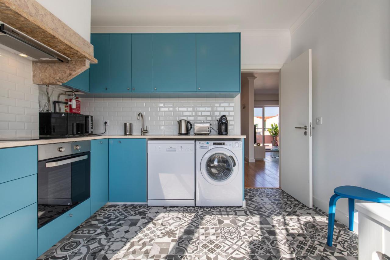Lovelystay - Sunny 1Bdr Apartment W/Terrace Лиссабон Экстерьер фото