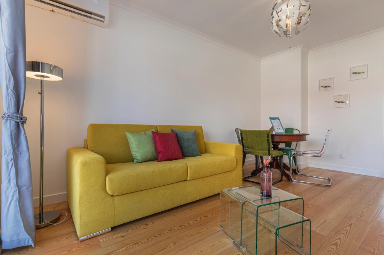 Lovelystay - Sunny 1Bdr Apartment W/Terrace Лиссабон Экстерьер фото